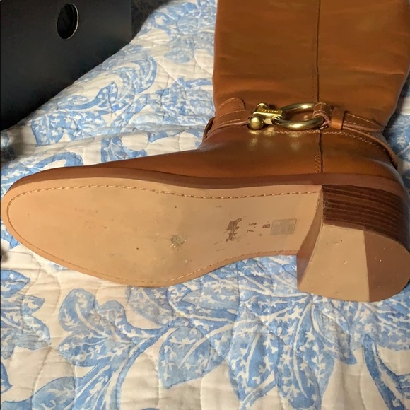 COACH LEATHER BOOTS size 7.5 - Picture 2 of 3